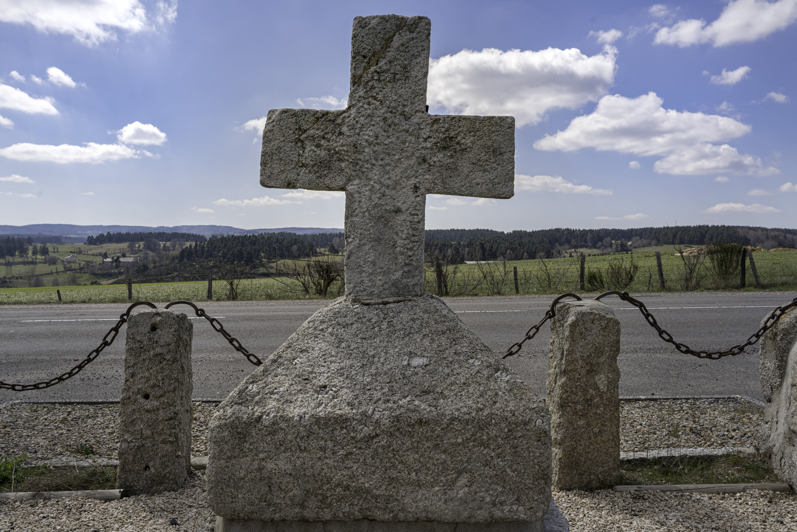 La "croix des anglais" à Saint-Chély-d'Apcher