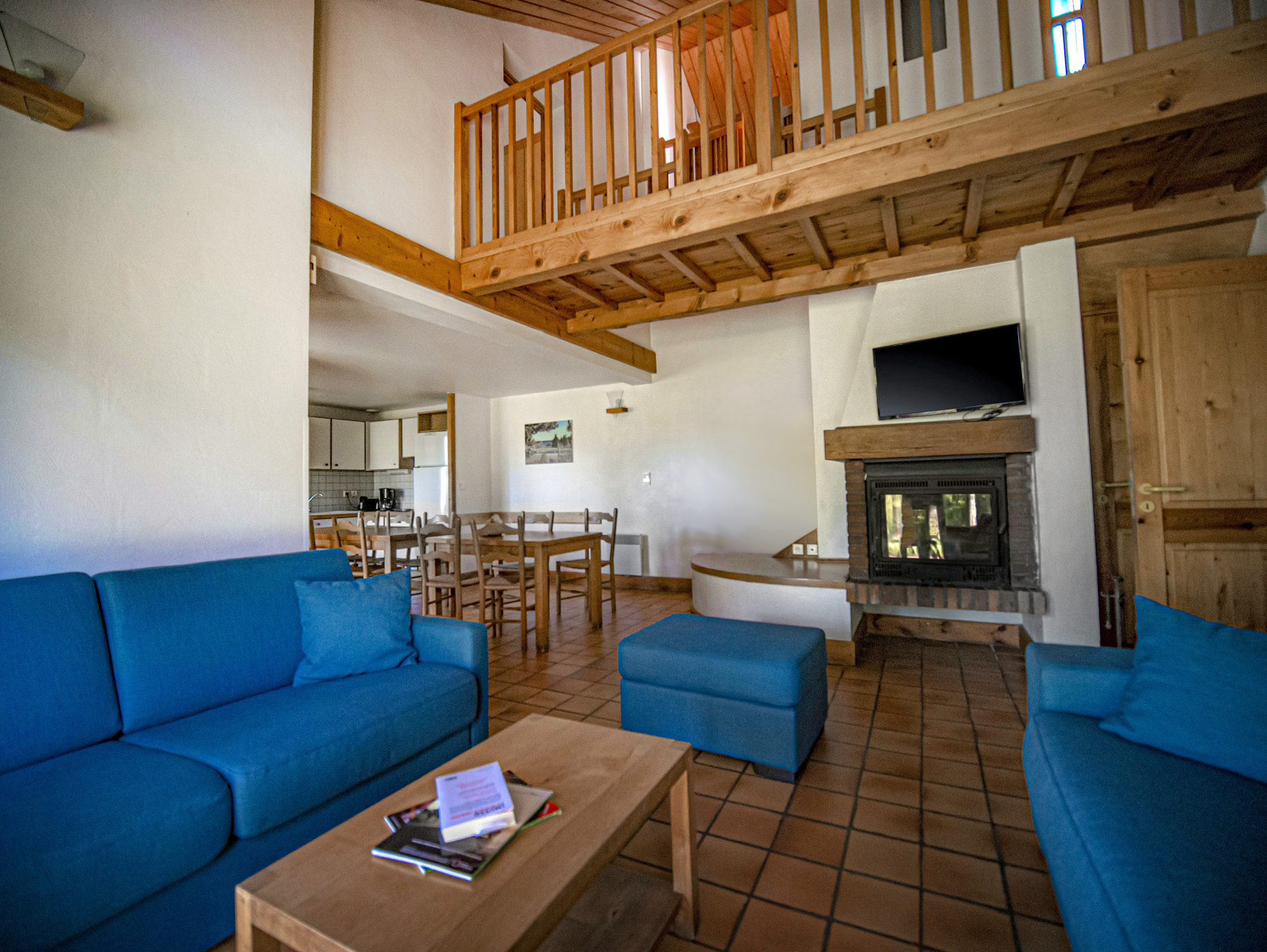 VILLAGE DE GITES DU COLOMBIER - VILLAS 12 PERSONNES - photo 5