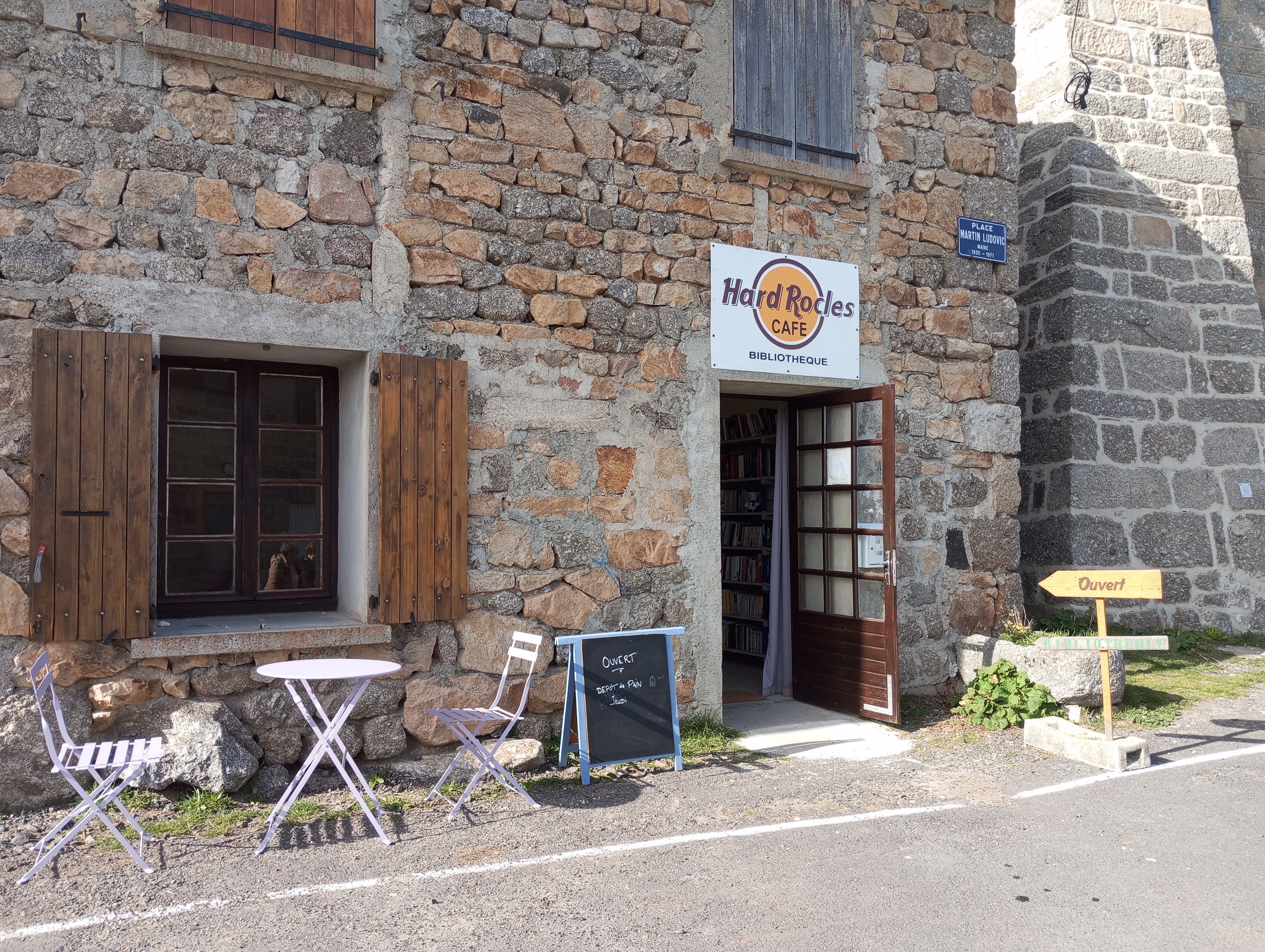 ATELIER D'ÉCRITURE EN EXTÉRIEUR