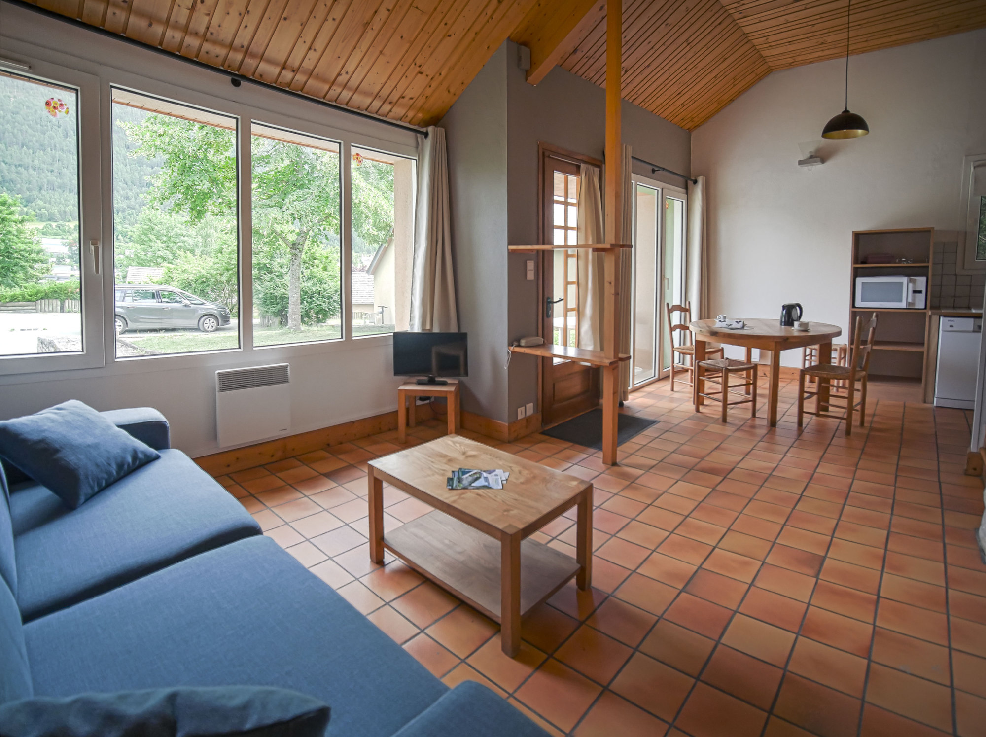 VILLAGE DE GITES DU COLOMBIER - VILLAS 2-4 PERSONNES - photo 4