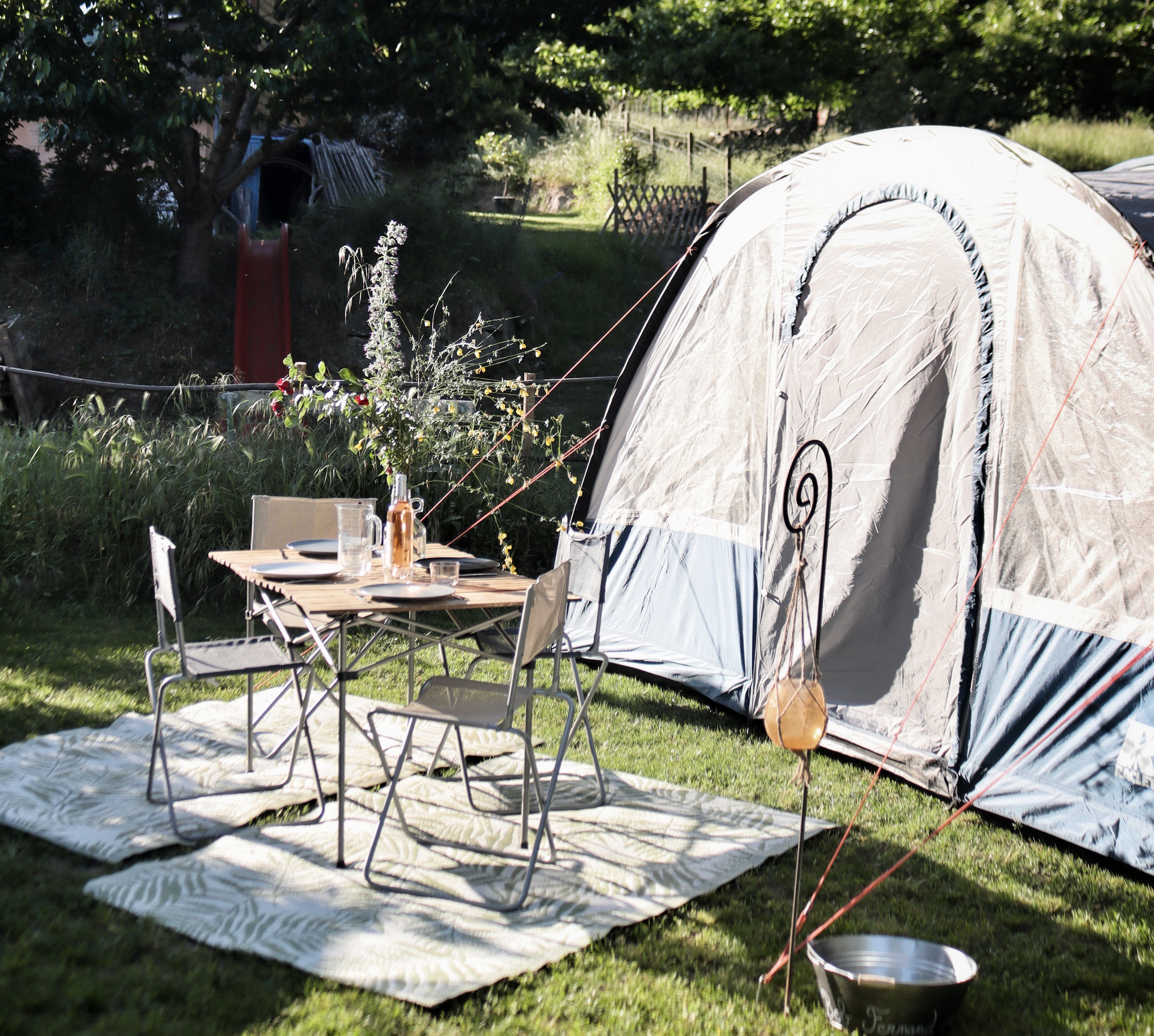 LA RÊVERIE CAMPING CHEZ L'HABITANT  France Occitanie Lozère Vialas 48220