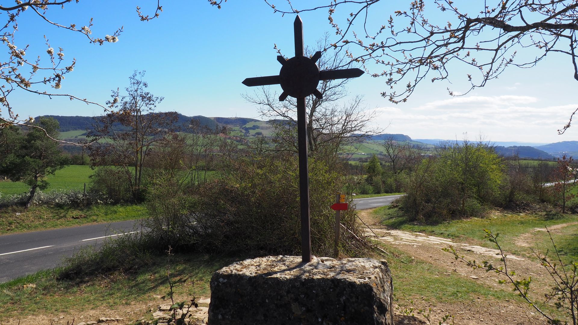 Le sentier des Chazelles