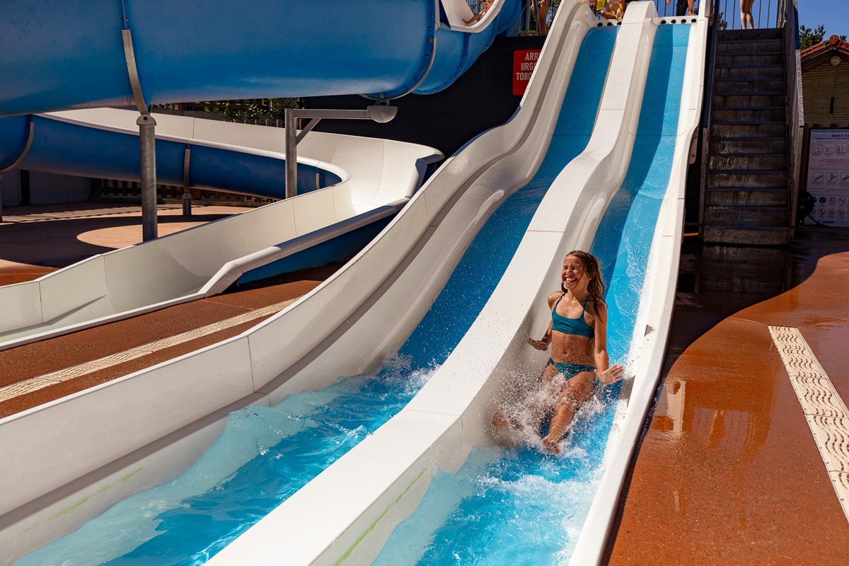 CAMPING LES SOUS BOIS DU LAC, Chastanier - photo 8