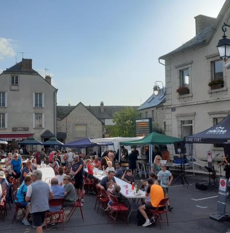 Marché nocturne Aumont