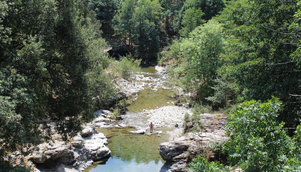 Accès rivière - Saint-Hilaire-de-Lavit