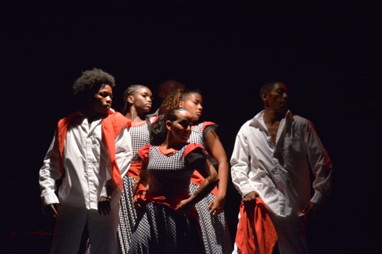 SPECTACLE : ANCESTROS