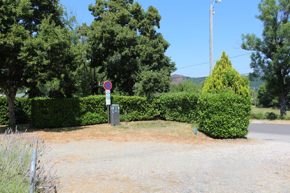 Bornes électrique - Le Pompidou (1) 