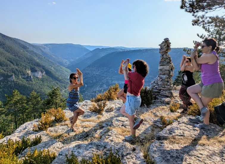 FESTIVAL DES RANDONNÉES : RANDO YOGA — visuel événement