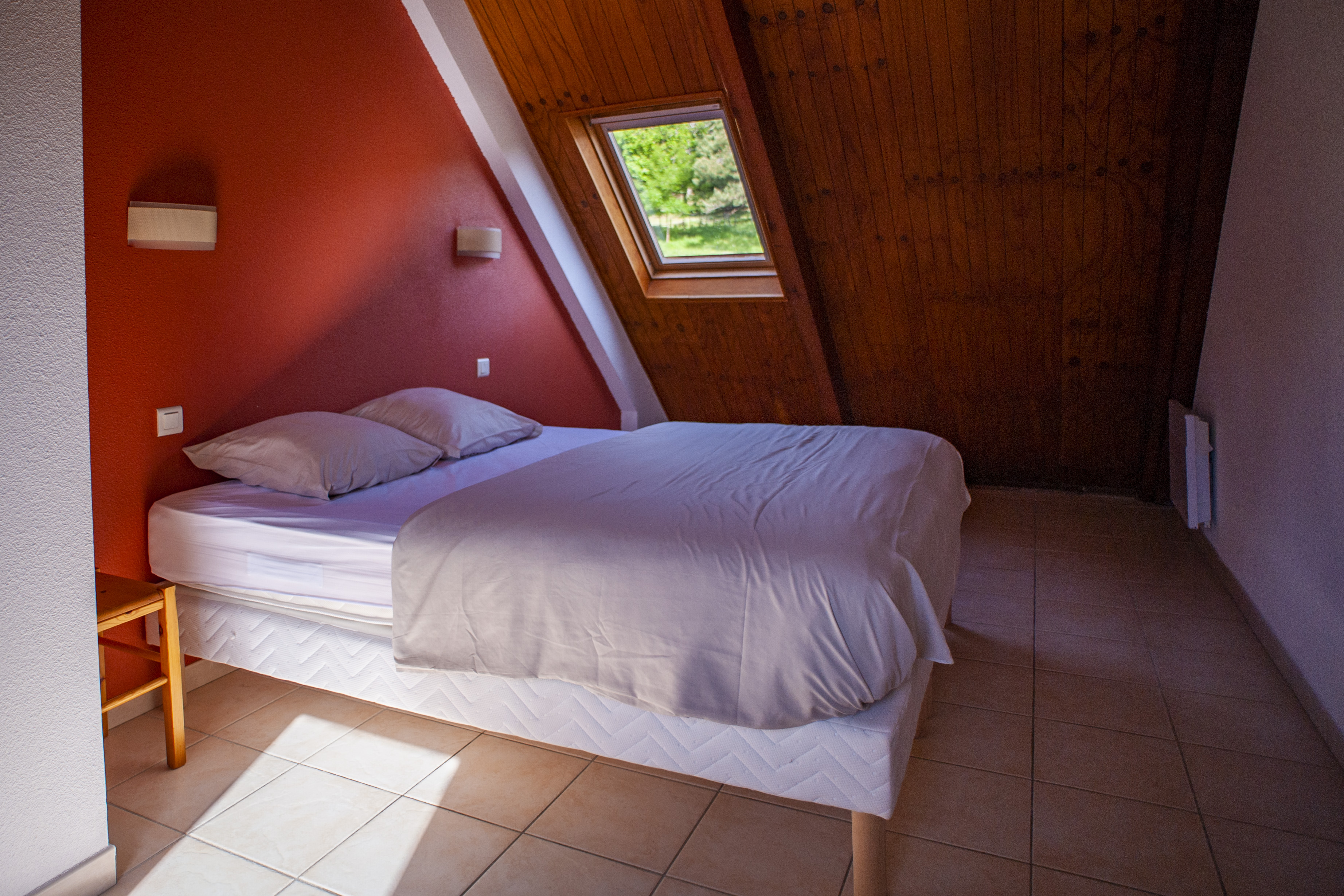 LE SERRE DE LA CAN : 6 À 8 PERSONNES - photo 3