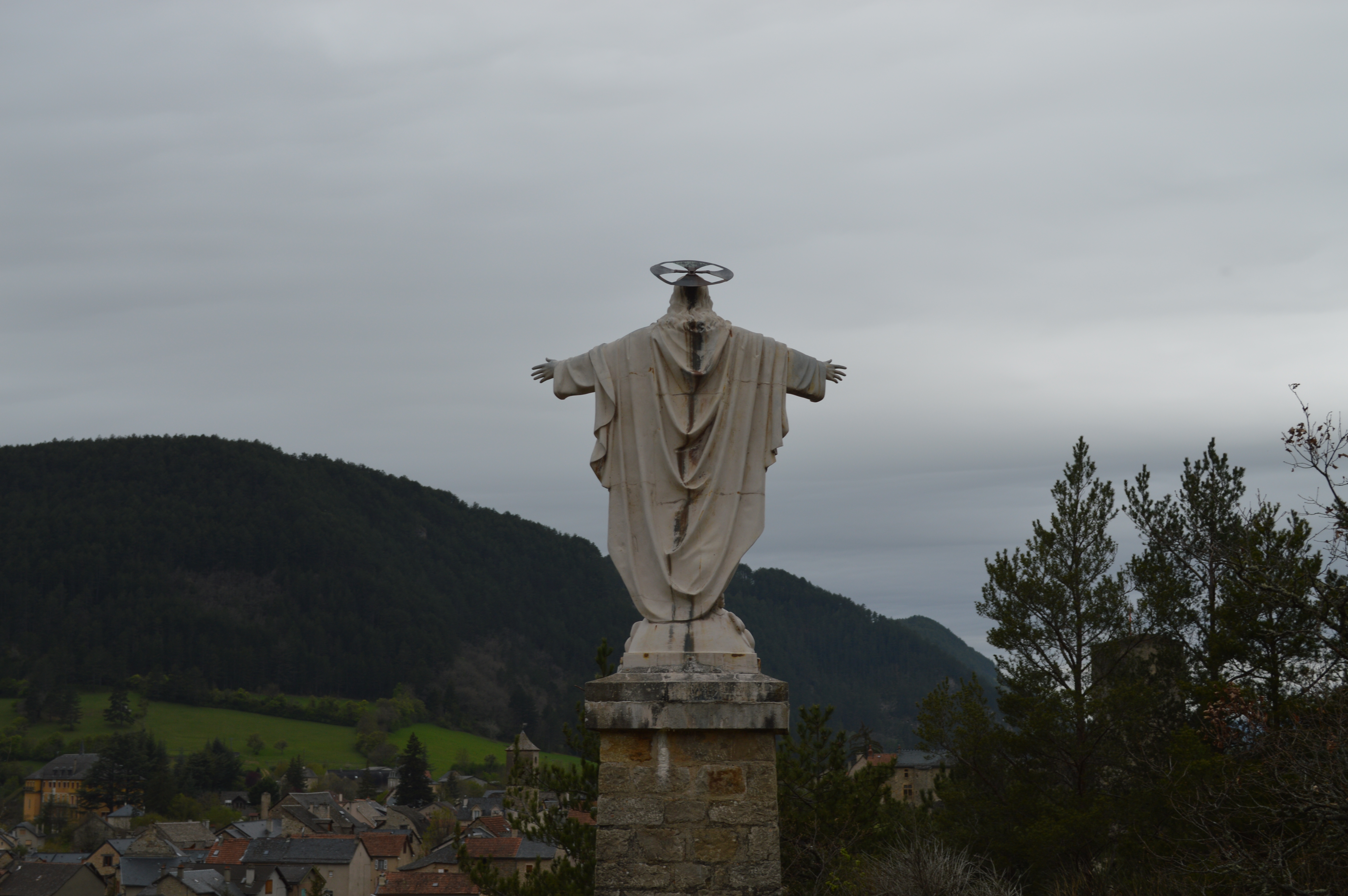 STATUE DU SACRÉ-COEUR
