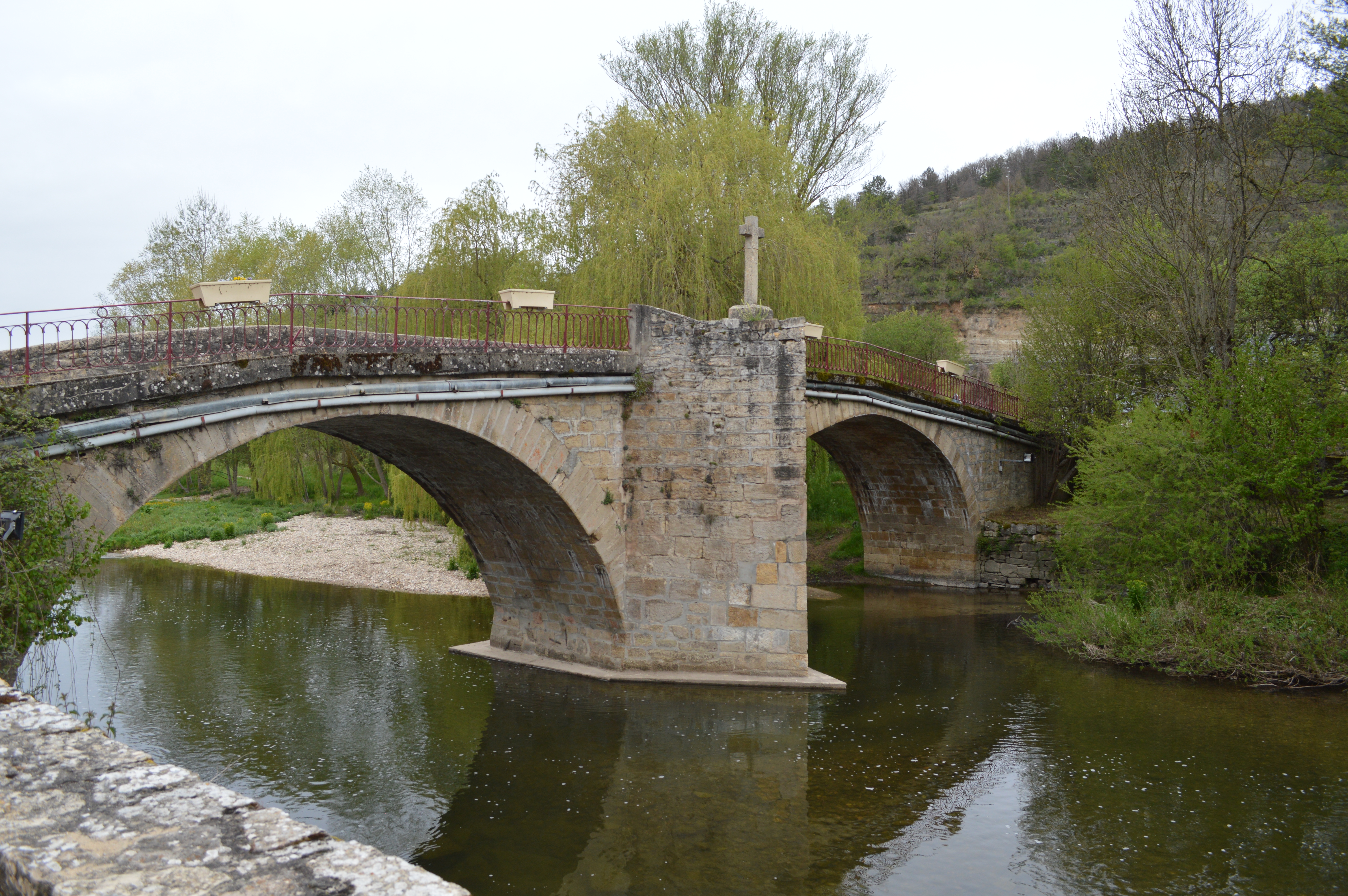 PONT SUR LE LOT, Les Salelles