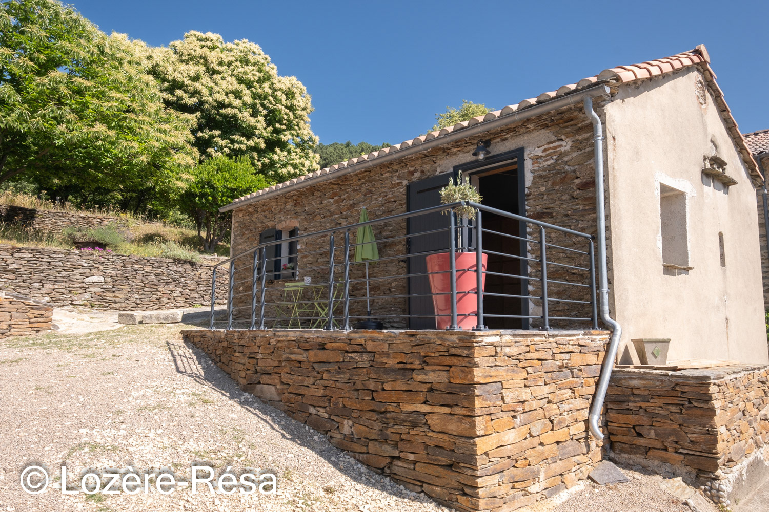 GÎTE DU CHAMP NEUF : LA GRANGE DU PAPÉ, Saint-Julien-des-Points - photo 6
