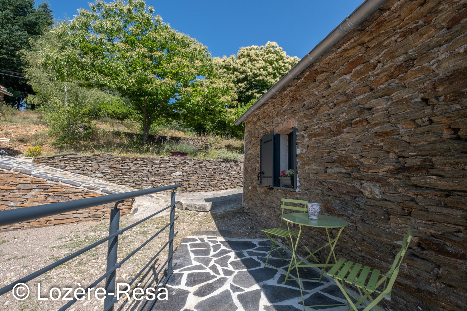 GÎTE DU CHAMP NEUF : LA GRANGE DU PAPÉ, Saint-Julien-des-Points - photo 4