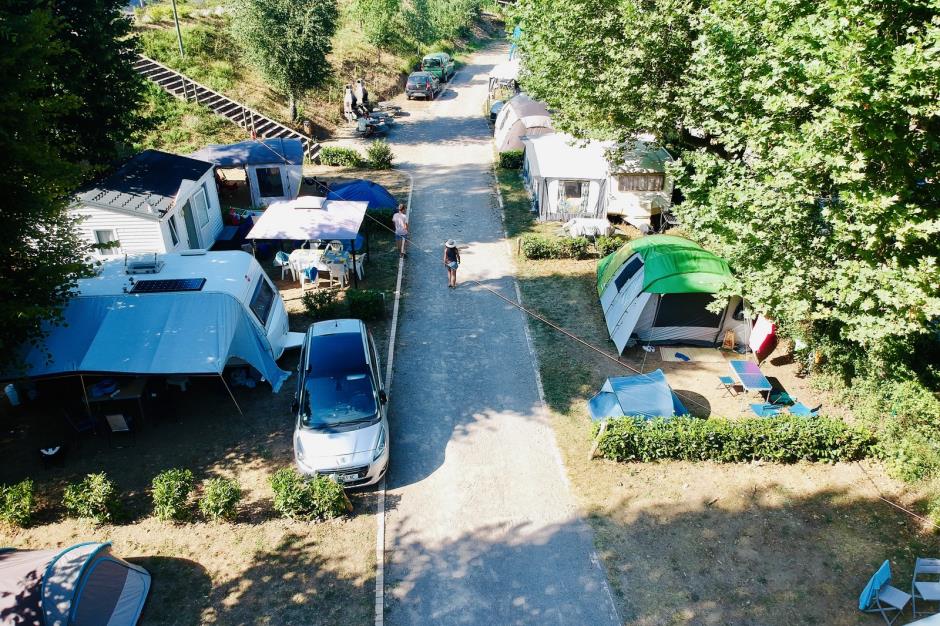 Espace-camping-tente--caravane---camping-car 