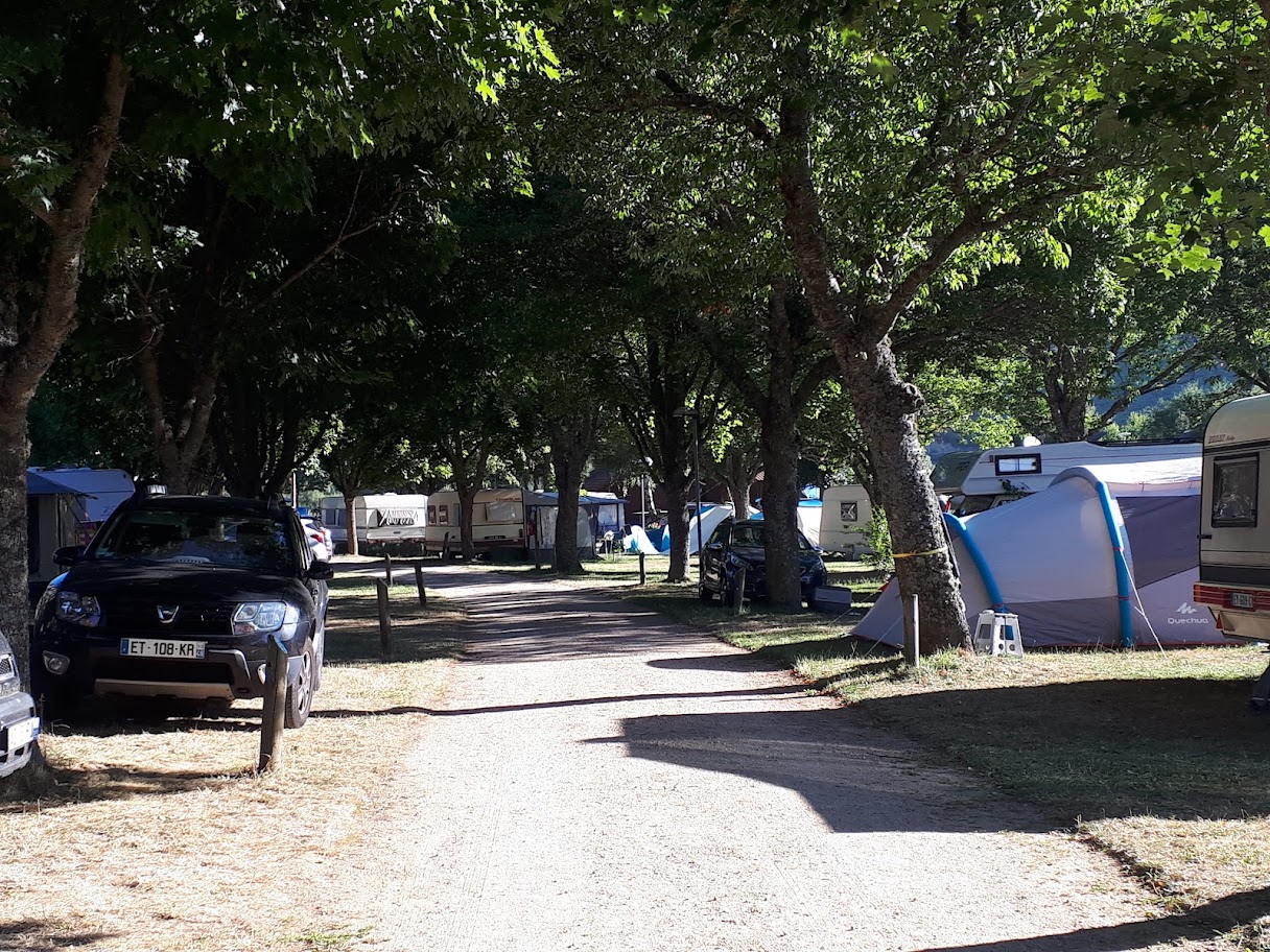 CAMPING LA CIGALE DE L'ALLIER - photo 3