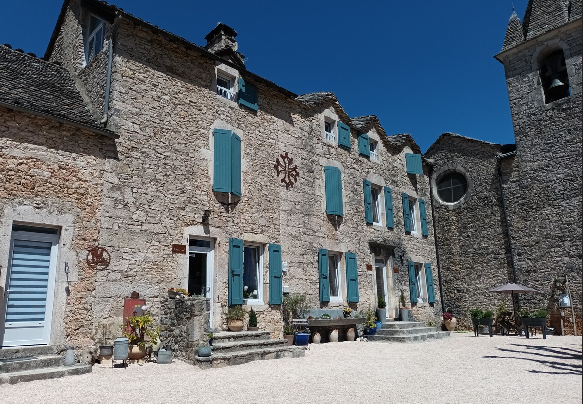 GÎTES DE L'ANCIEN PRESBYTERE - GÎTE PHILOMENE