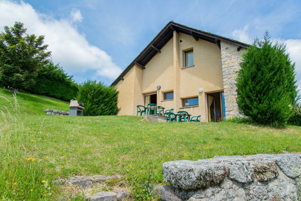 VILLAGE DE GITES DE SAINTE LUCIE 6 PERS.