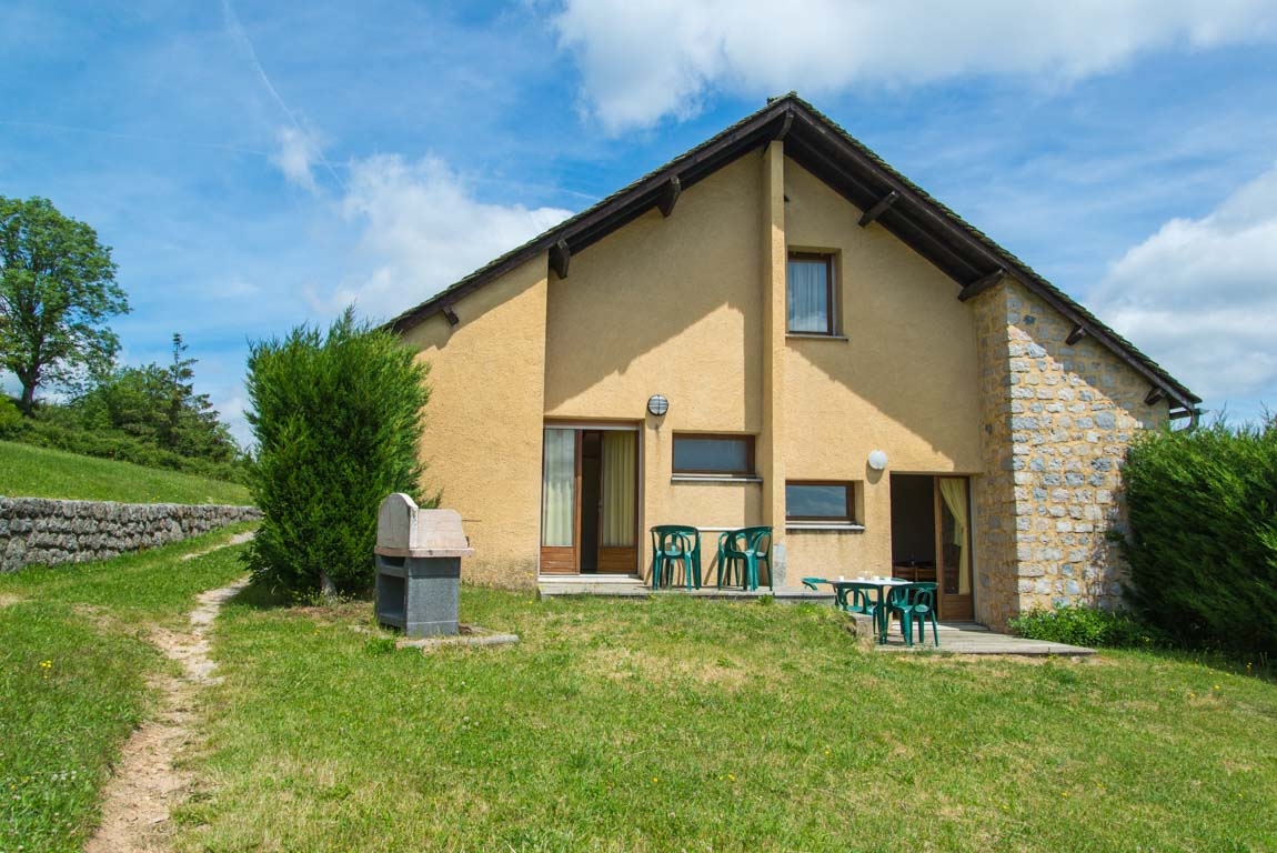 VILLAGE DE GITES DE SAINTE LUCIE 6 PERS. - photo 4