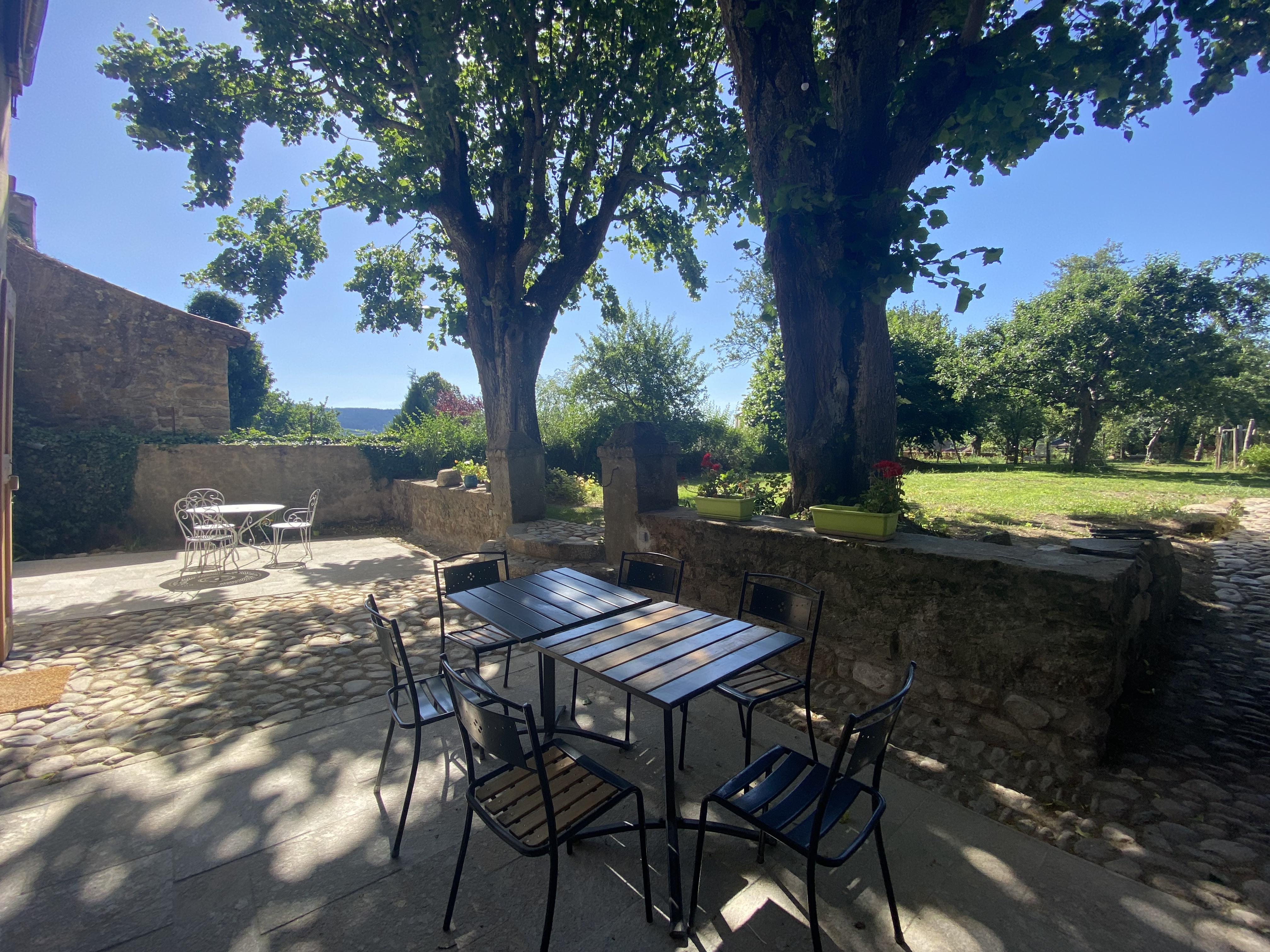 GITE DU JARDIN DÉROBÉ