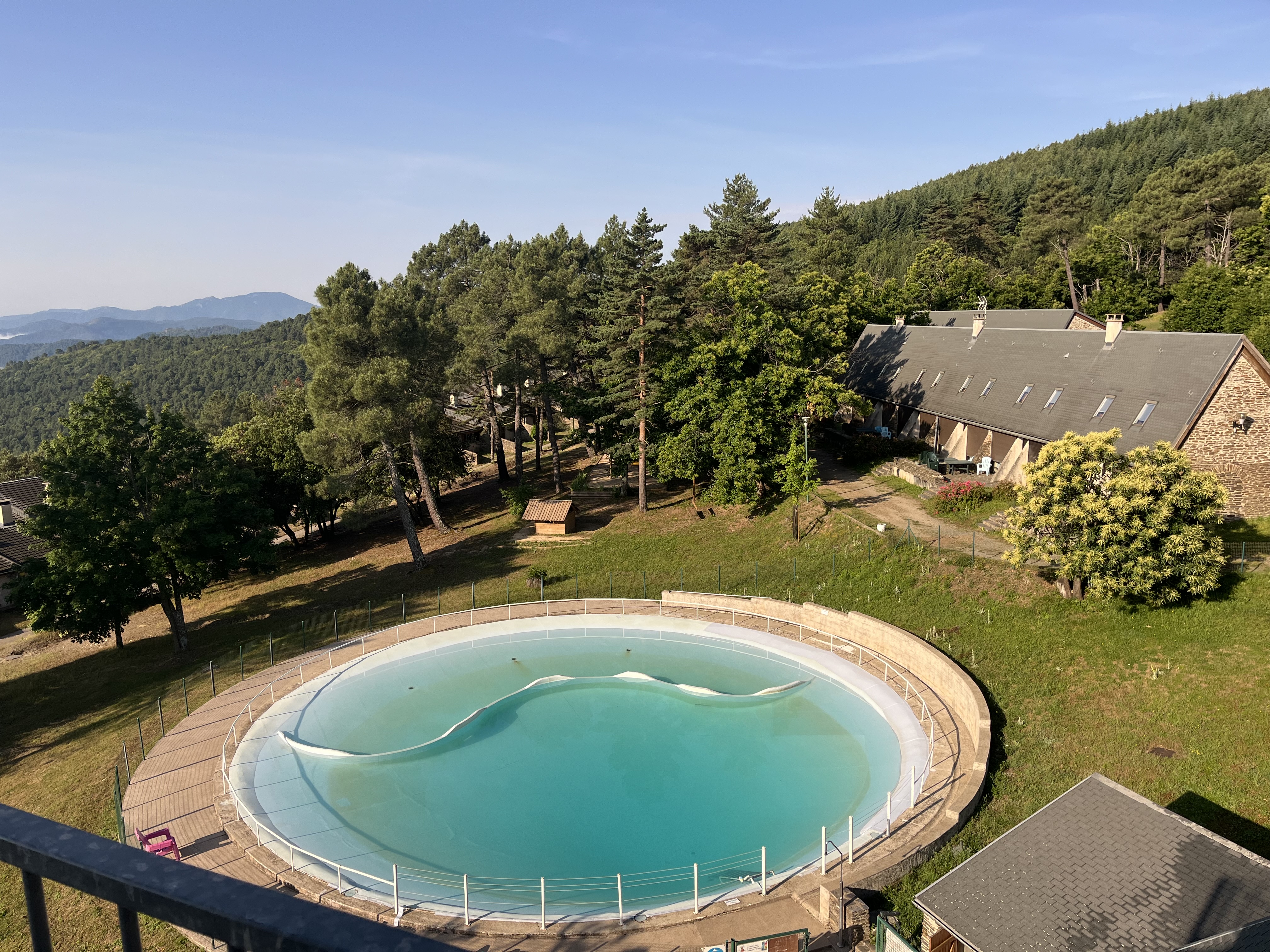 VILLAGE DE GÎTES LE SERRE DE LA CAN - photo 3