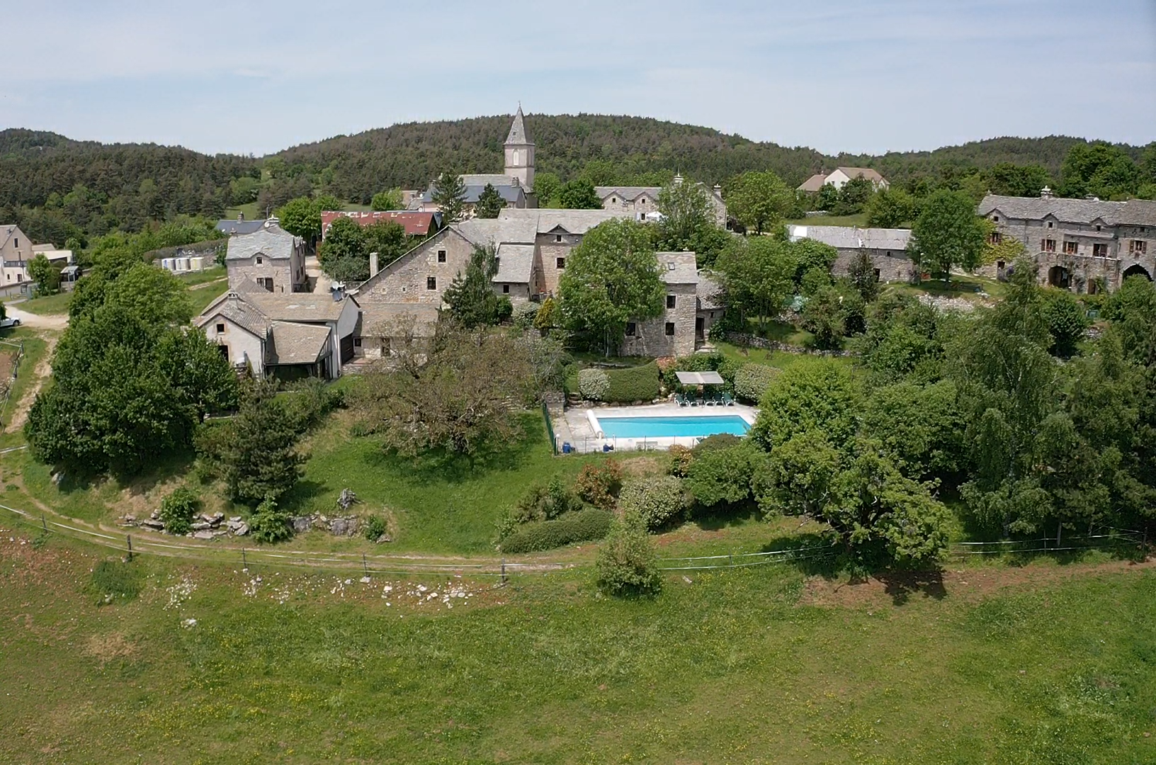 LES ECURIES DE SAUVETERRE - GÎTE LES ECURIES - photo 3
