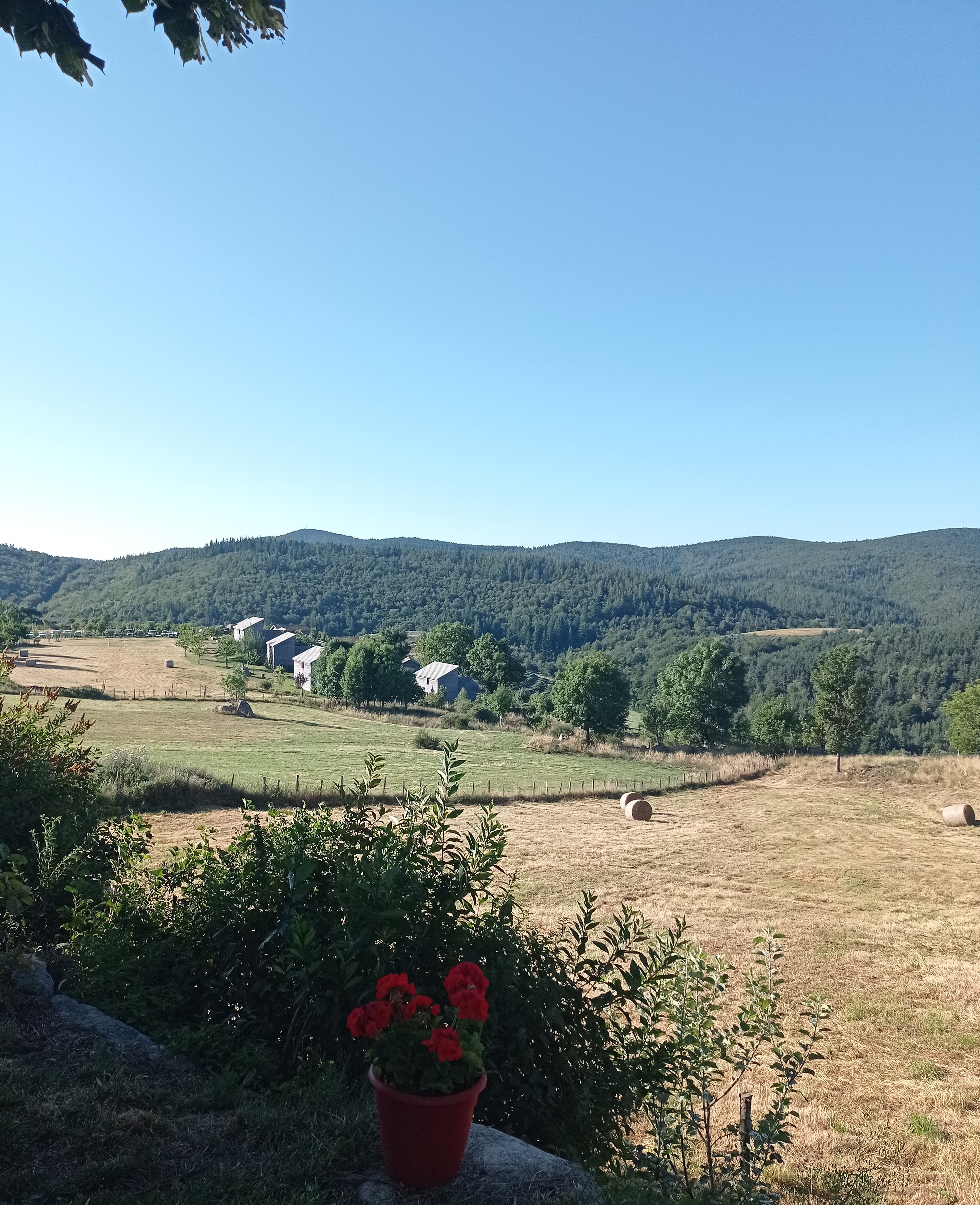 LA TCHOURETTE DU MONT LOZERE CHALETS MOYENS, Pont de Montvert - Sud Mont Lozère - photo 13