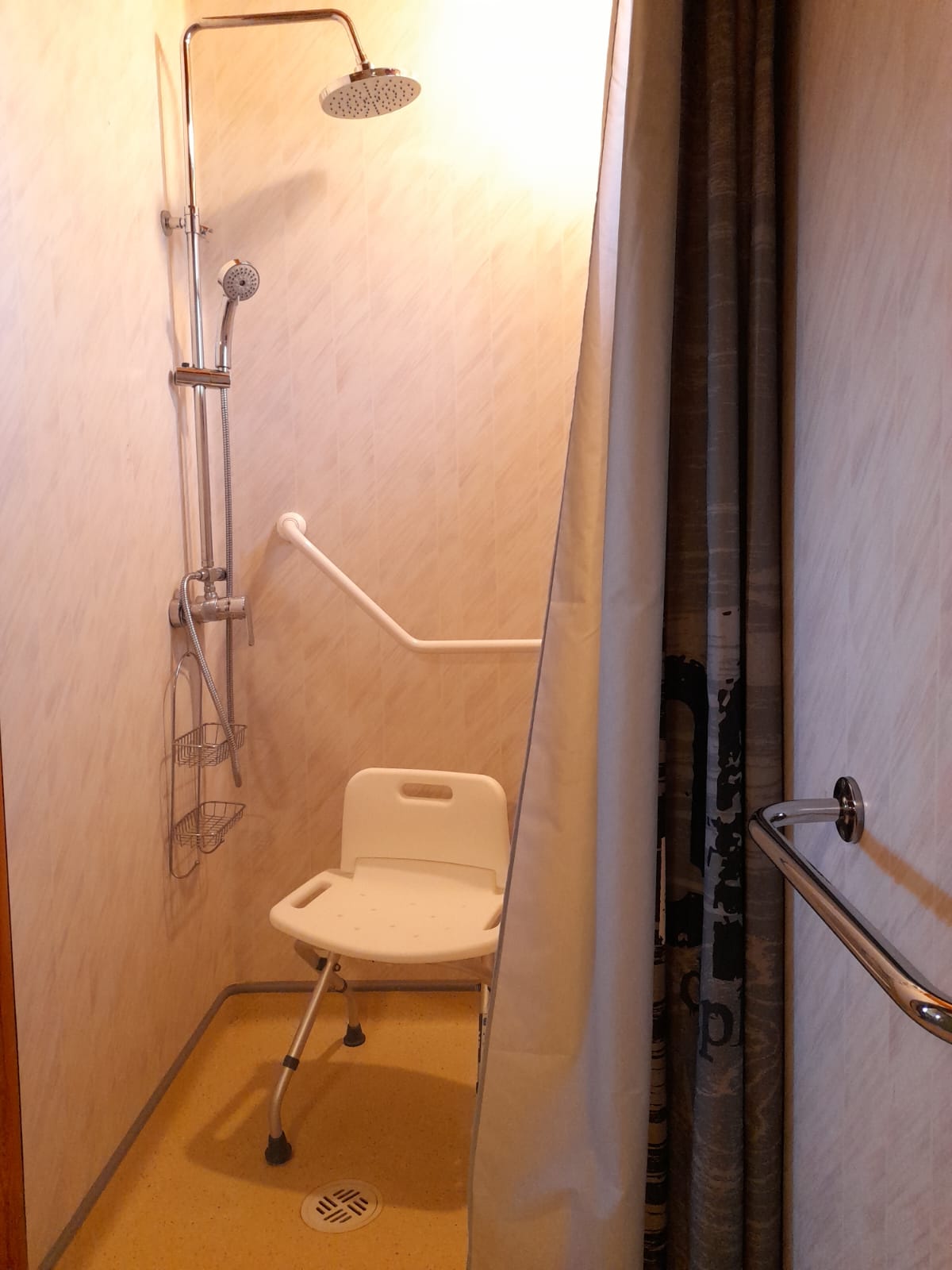 CHALETS DE LA COLAGNE - PMR 4 P, Bourgs sur Colagne - photo 3