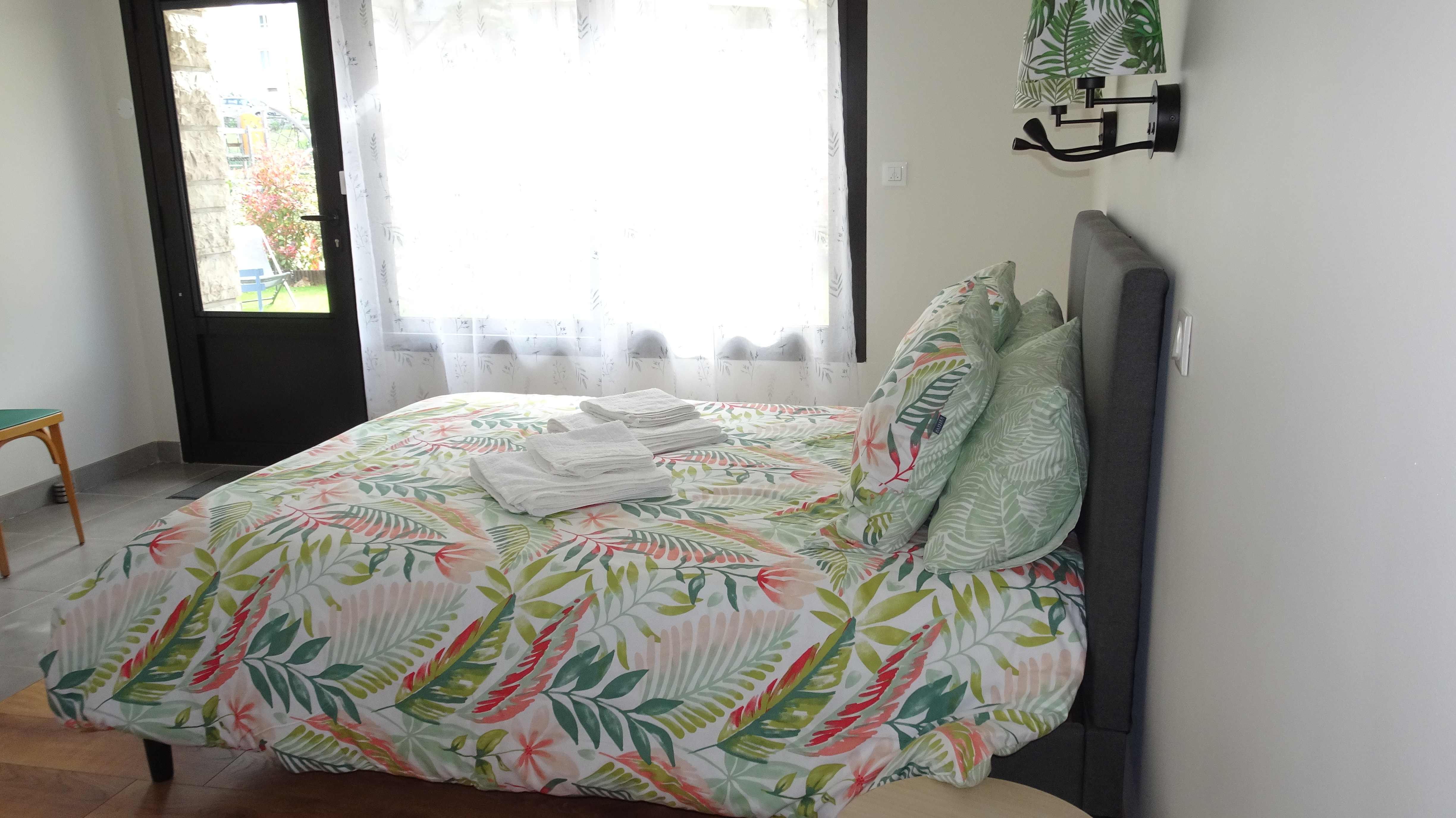 AU PONT DE LA GINÈZE - STUDIO LE HIBOU, Barjac - photo 8