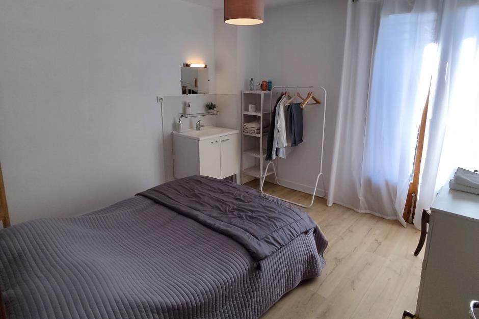 Maison Saury  Le balcon location appartement chambre double 