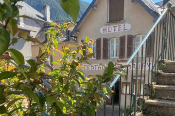 Maison Saury Location Ispagnac