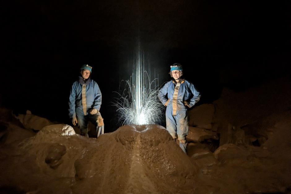 PXL_20250405_151508667 