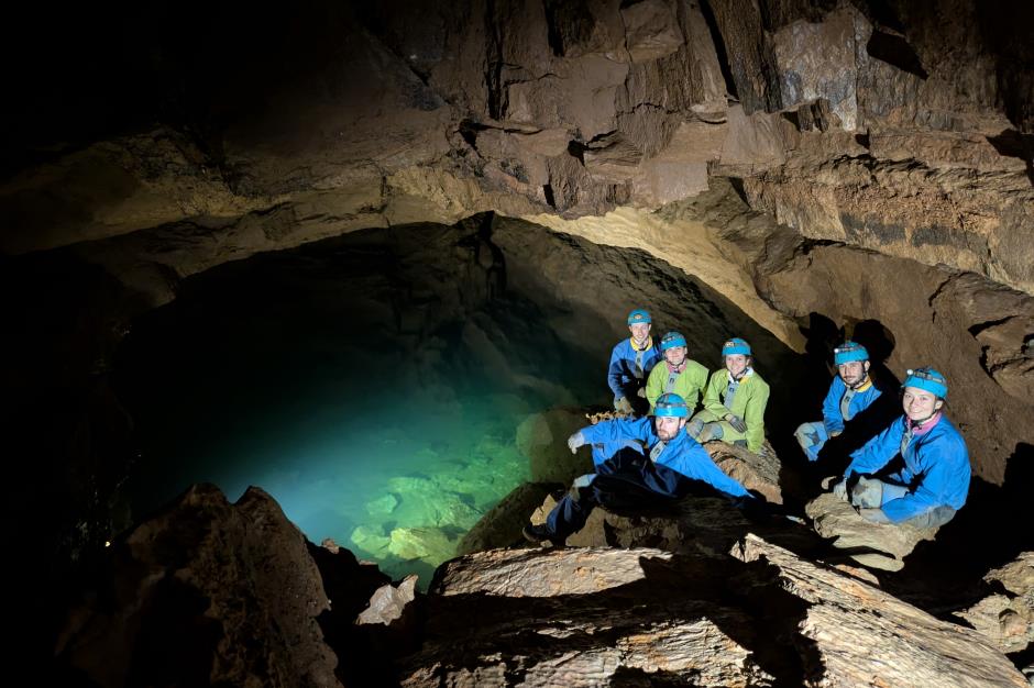 PXL_20250427_100427094 