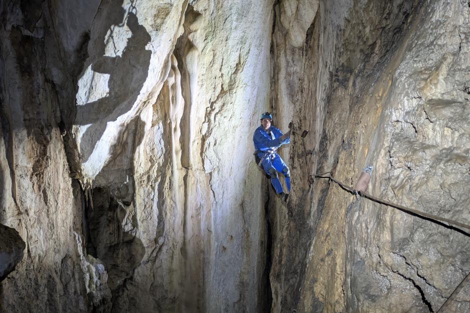 PXL_20250817_152415599 