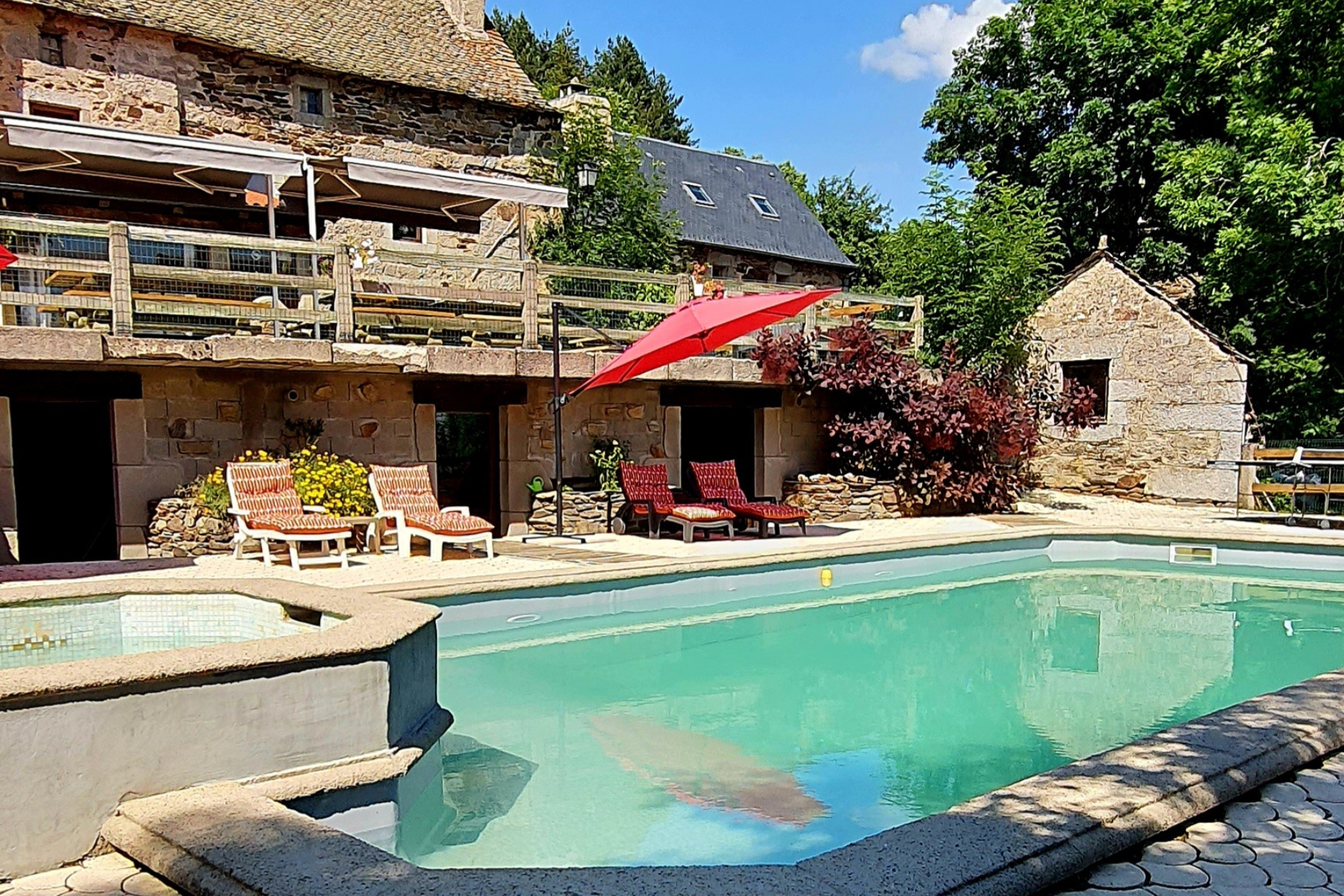 LES VIOLLES, Bourgs sur Colagne - photo 2