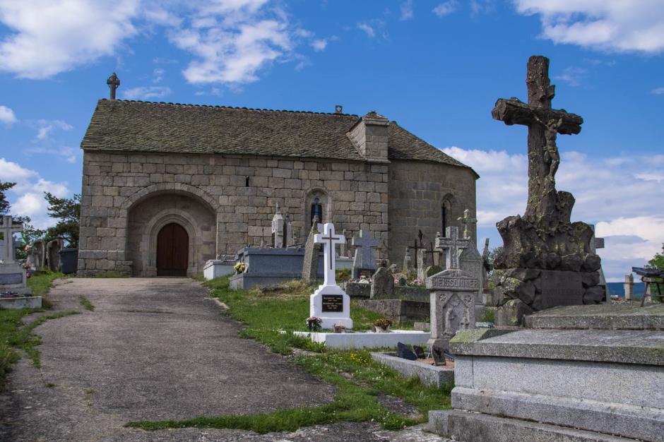 Porte-des-fee-margeride-lozere-juin-2023-©Marion LarguierPhotographie BD-2 