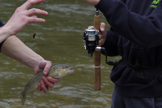 OPÉRATION : MON PREMIER PERMIS DE PÊCHE