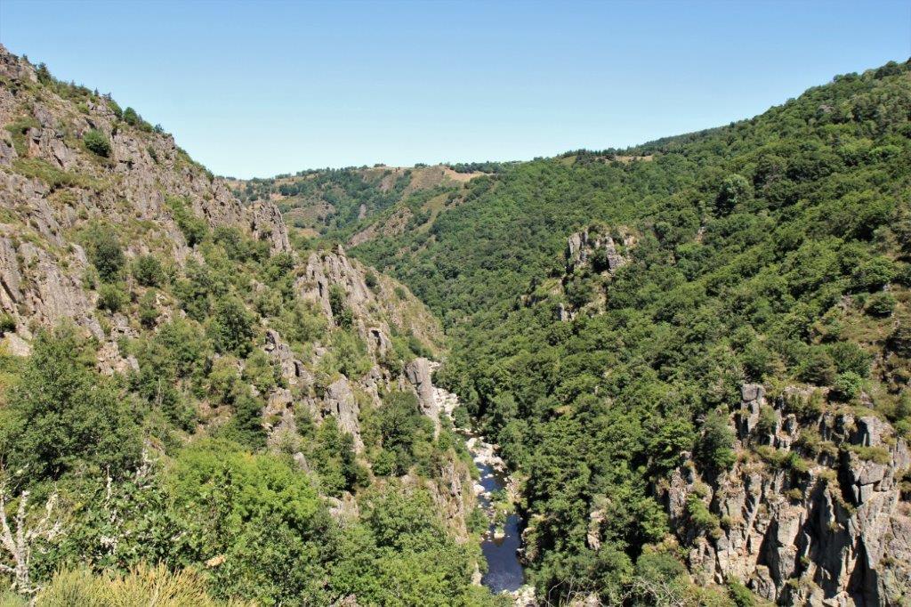 GORGES DU BES — Curiosités naturelles à Lozère