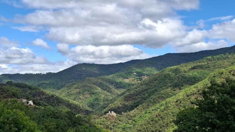 FESTIVAL DE LA RANDONNÉE : A LA DÉCOUVERTE DU CHÂTEAU DE CALBERTE : L’AVENTURE D’UNE RESTAURATION FAMILIALE