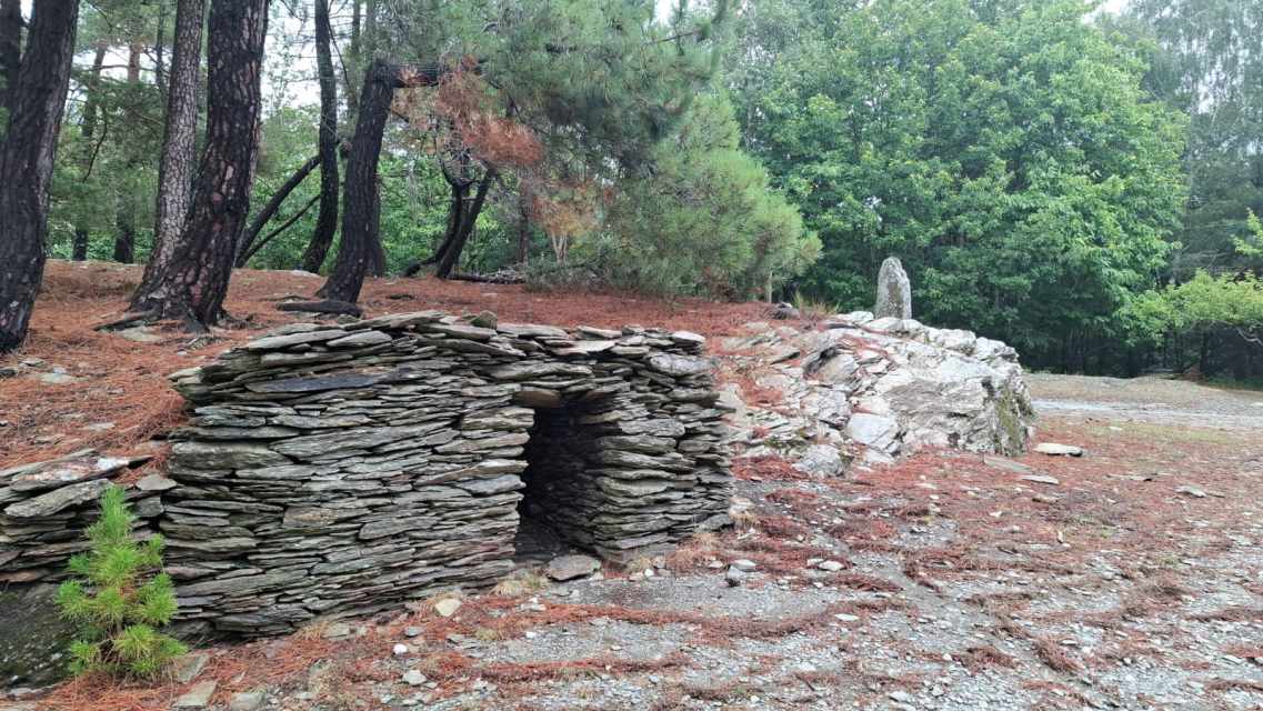 FESTIVAL DE LA RANDONNÉE : A LA DÉCOUVERTE DU CHÂTEAU DE CALBERTE : L’AVENTURE D’UNE RESTAURATION FAMILIALE