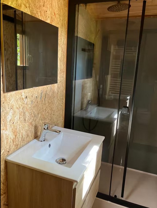 LE P'TIT PIED A TERRE, Banassac-Canilhac - photo 2