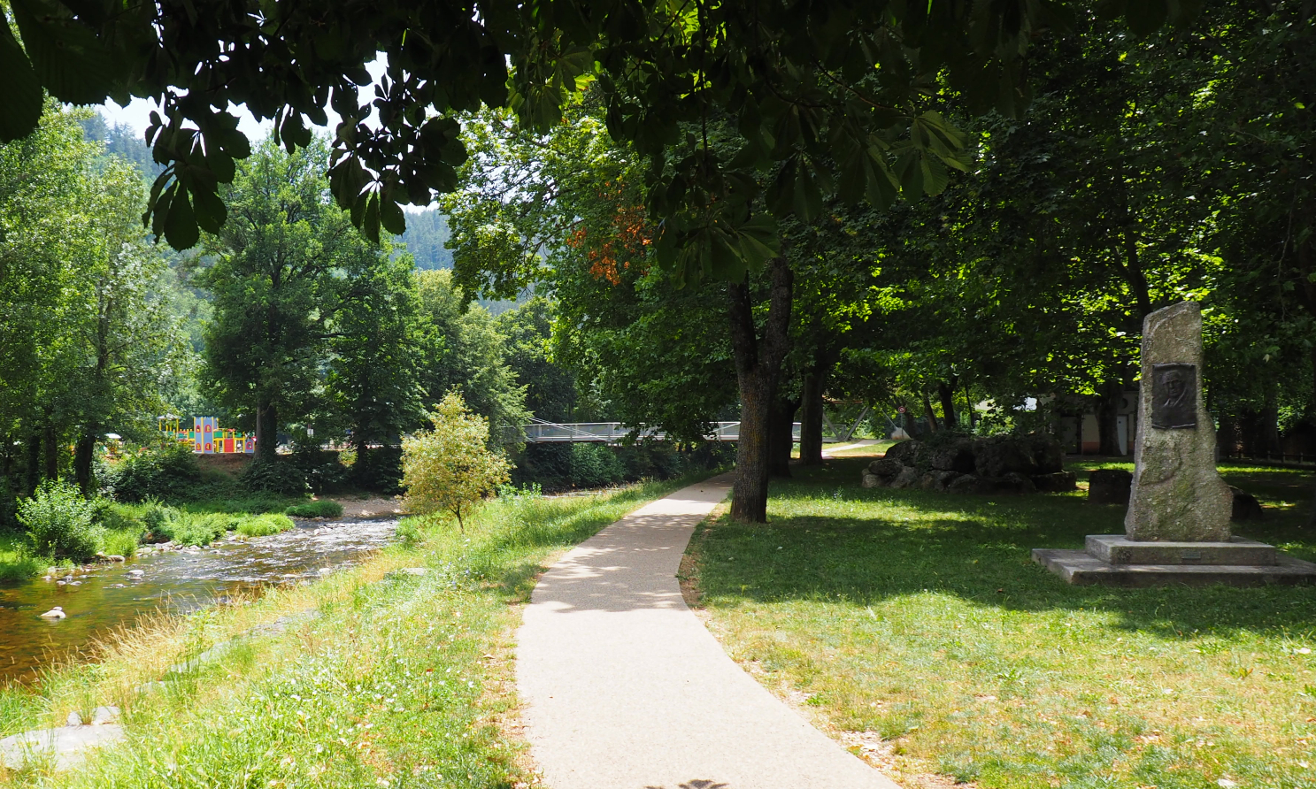 BUSTE DE L'ABBÉ LUCIEN OZIOL