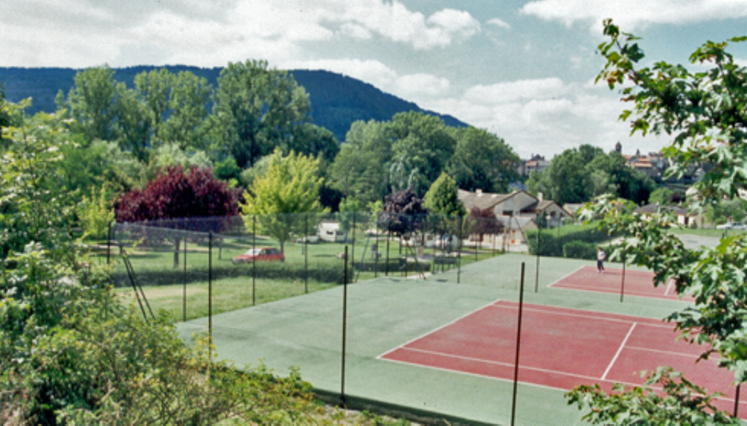 Terrain de tennis de Chanac