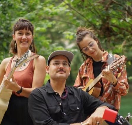 Trio soli