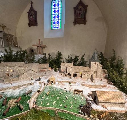 Crèche de Noël de Saint Georges de Lévejac.