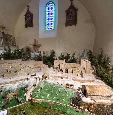 Crèche de Noël de Saint Georges de Lévejac.