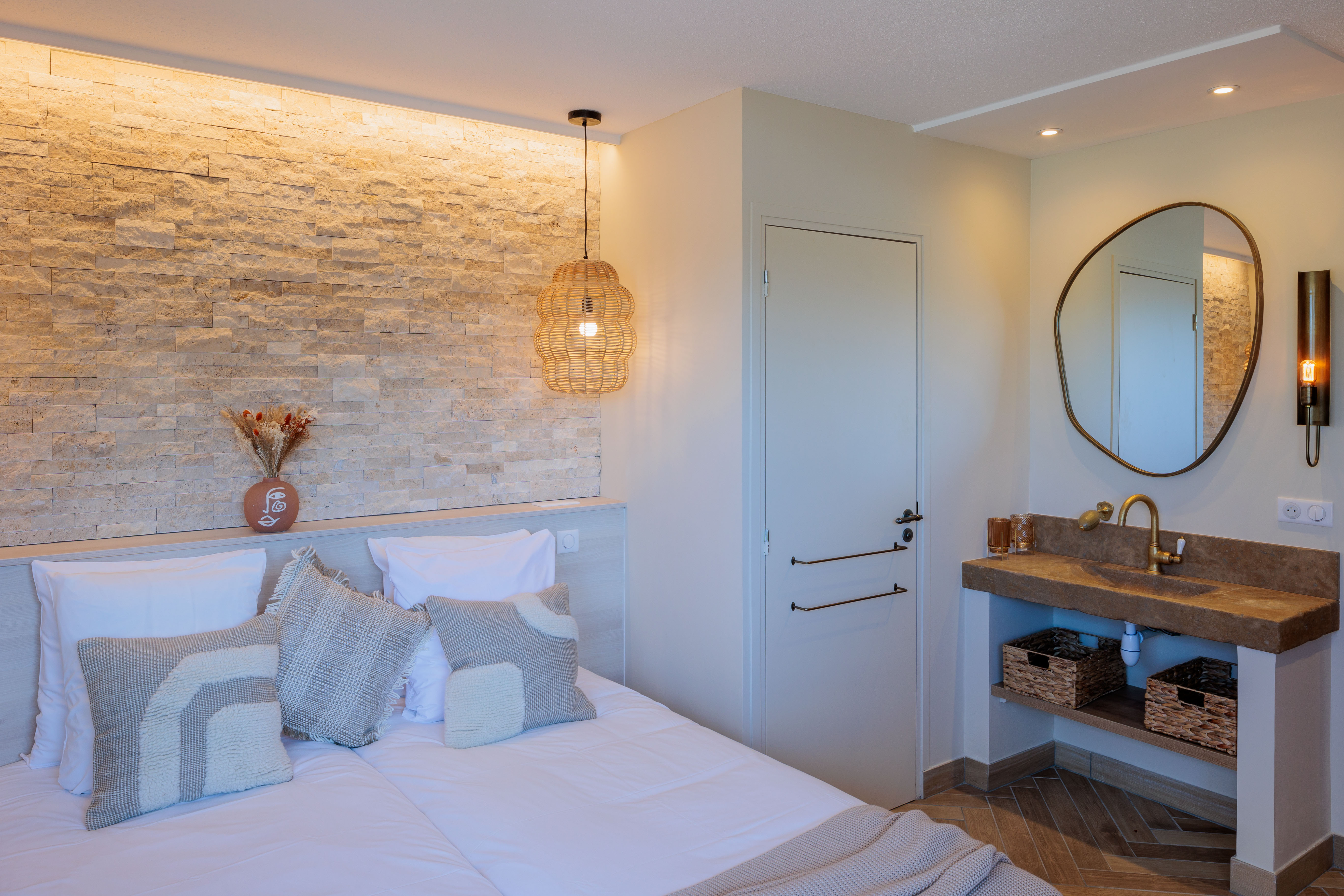 HÔTEL LES TERRASSES DU LAC, Langogne - photo 21