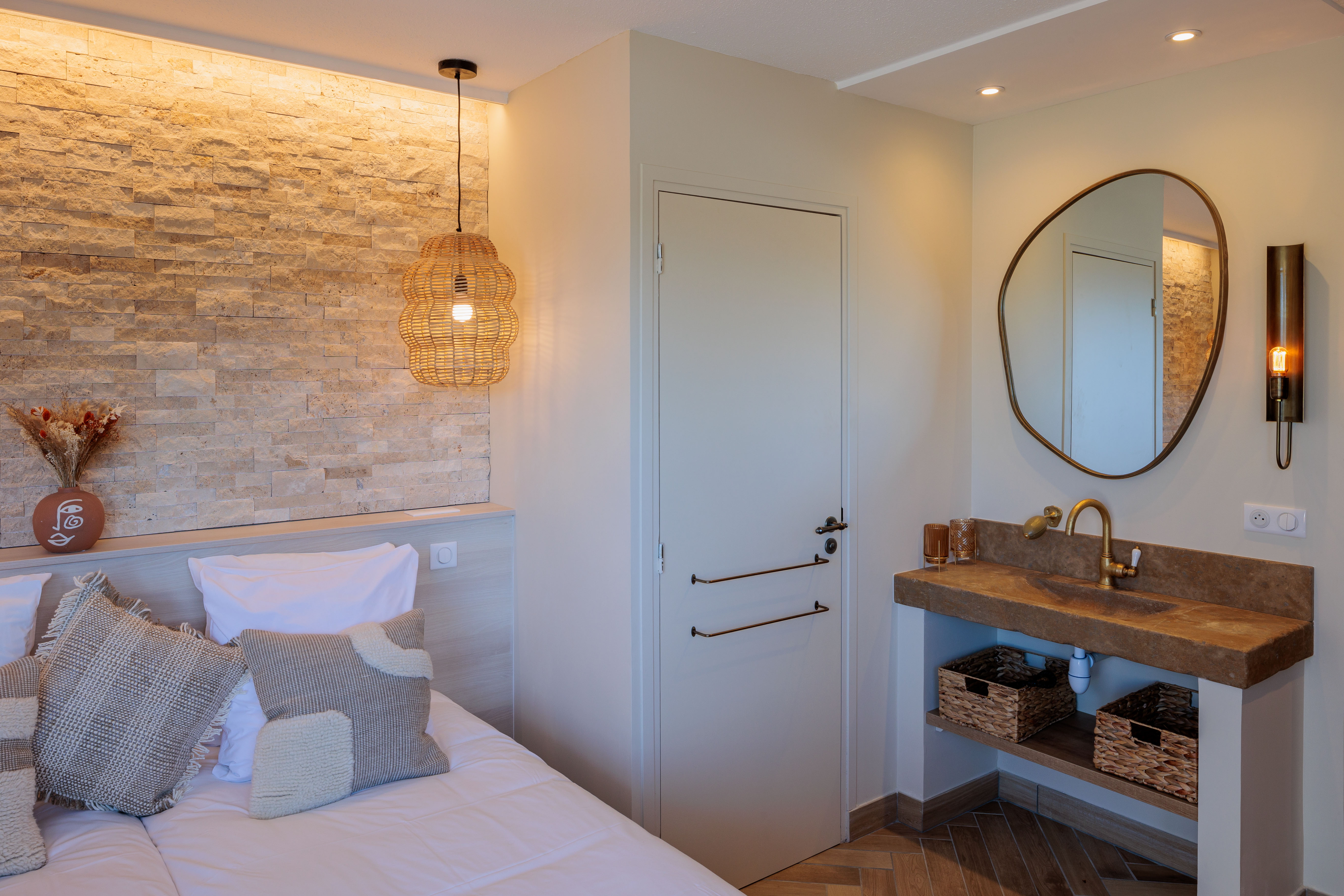 HÔTEL LES TERRASSES DU LAC, Langogne - photo 28