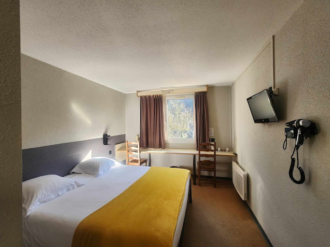 RESTAURANT DE L'HÔTEL DU PONT NEUF - photo 2