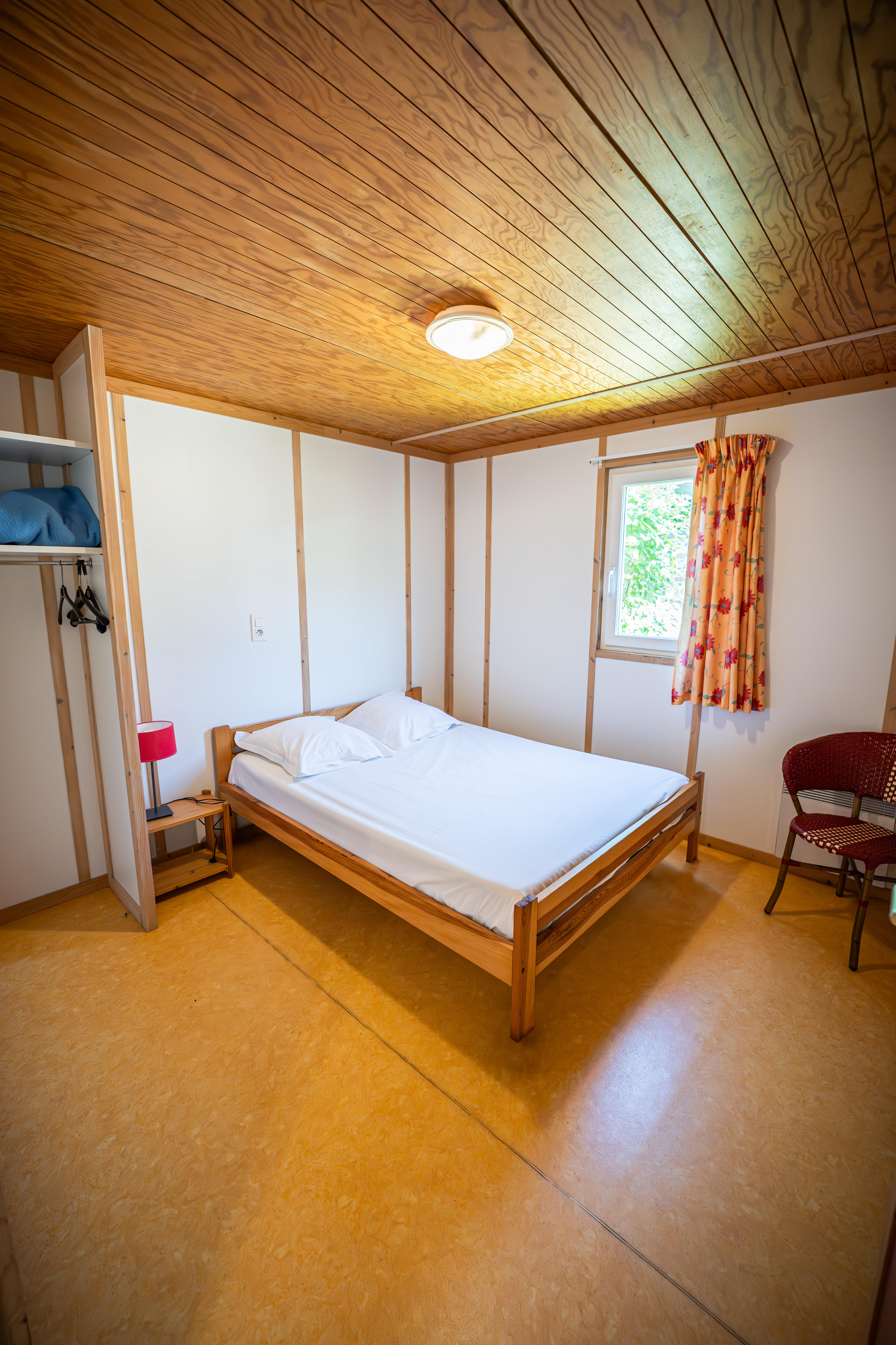 CHALET FLOWER CAMPING DU GÉVAUDAN - 4 PERSONNES PMR, Marvejols - photo 2