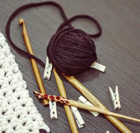 crocheting-1479210__340